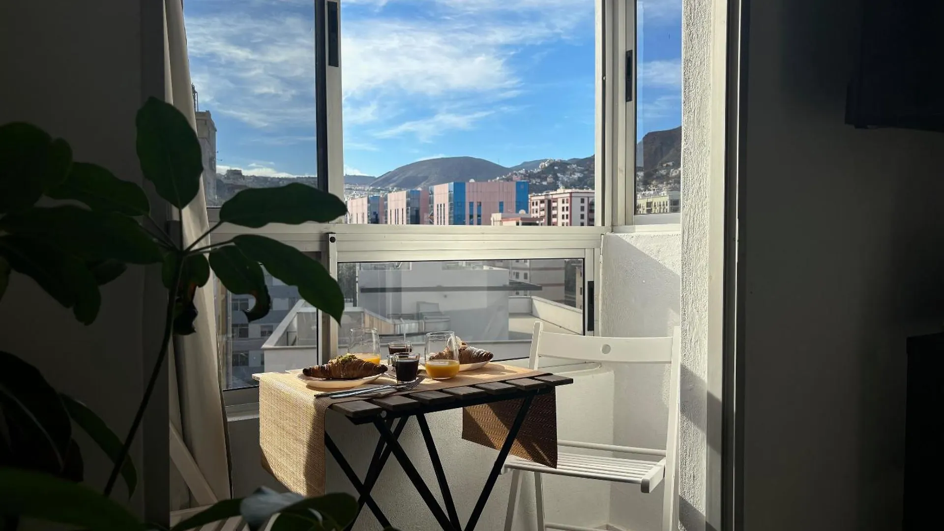 La Recova location
